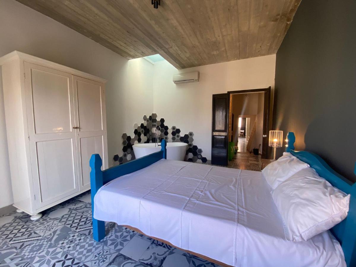 Apartamento Sliema Distant Seaview Penthouse Exterior foto