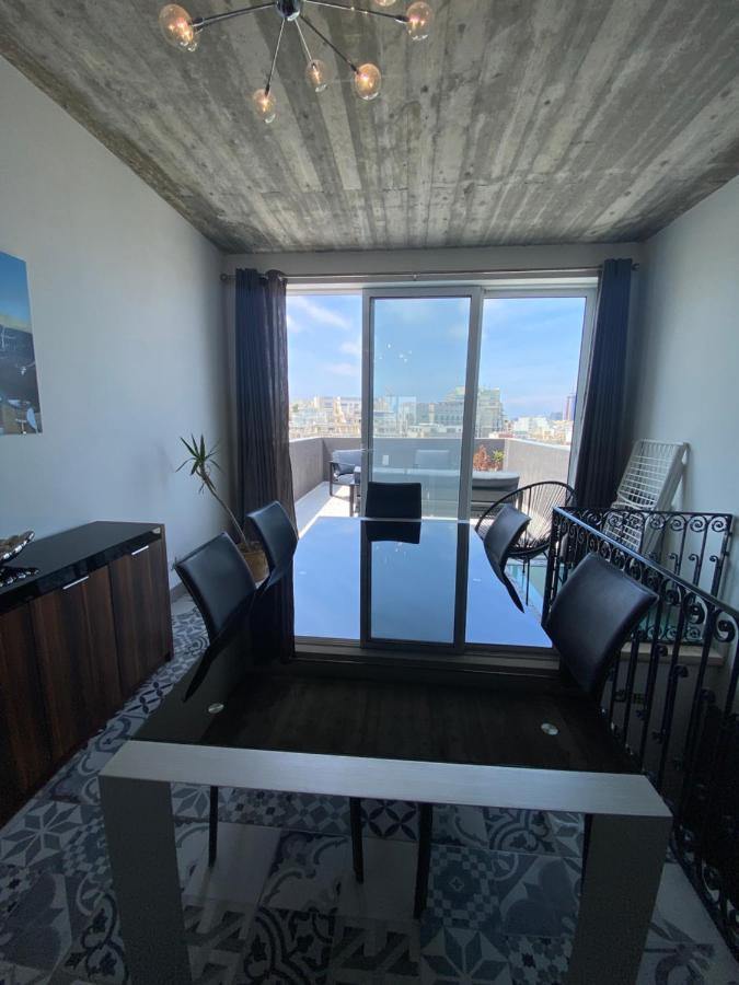 Apartamento Sliema Distant Seaview Penthouse Exterior foto