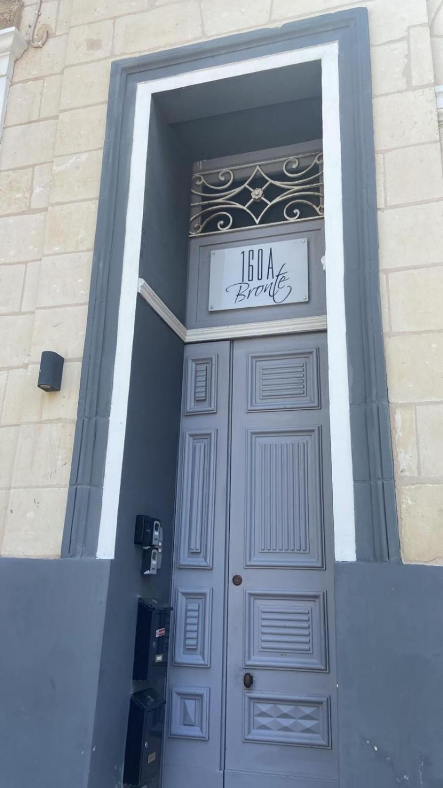 Apartamento Sliema Distant Seaview Penthouse Exterior foto